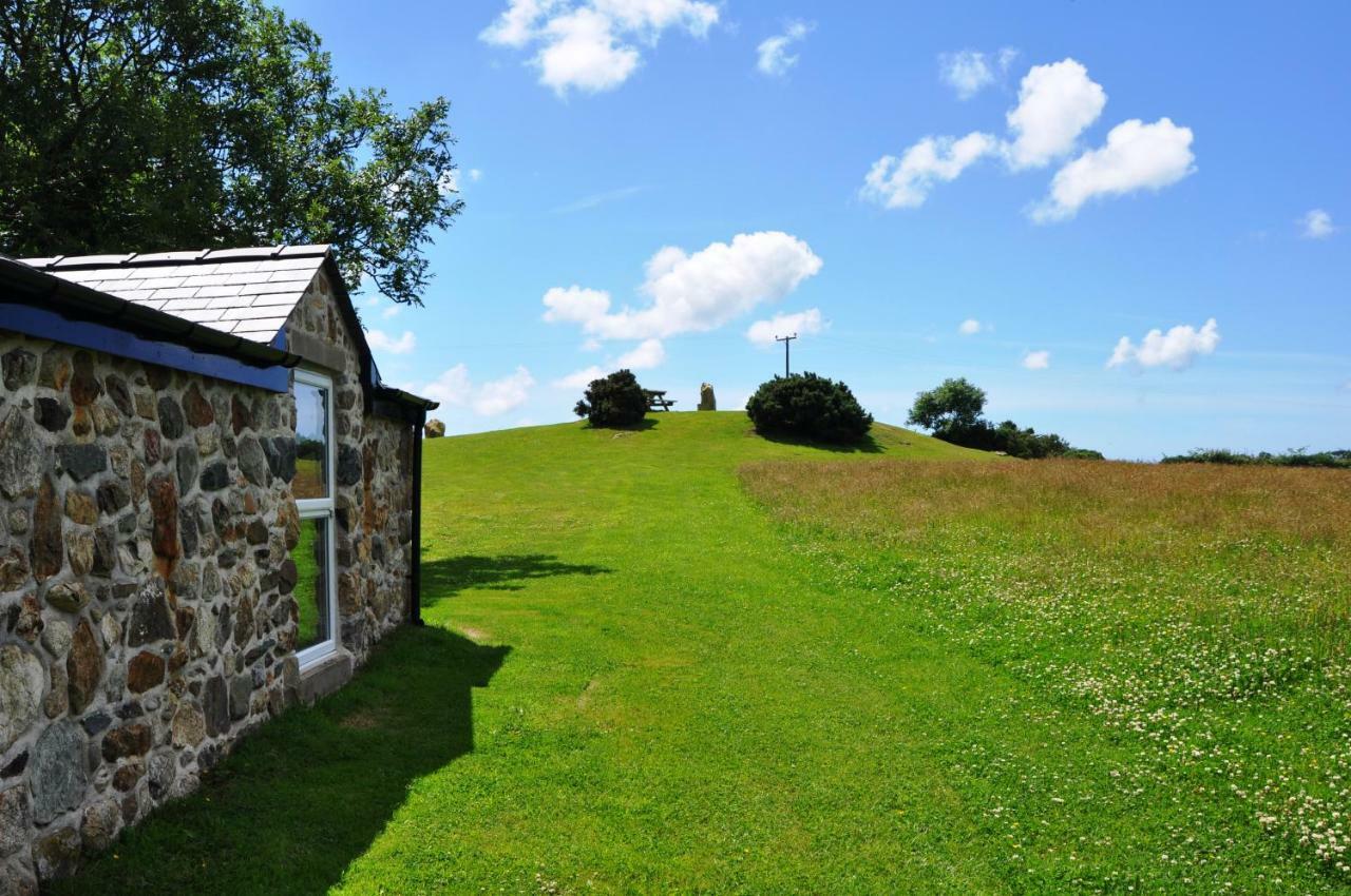 The Barn At Cae Bach Villa Gwalchmai Bagian luar foto