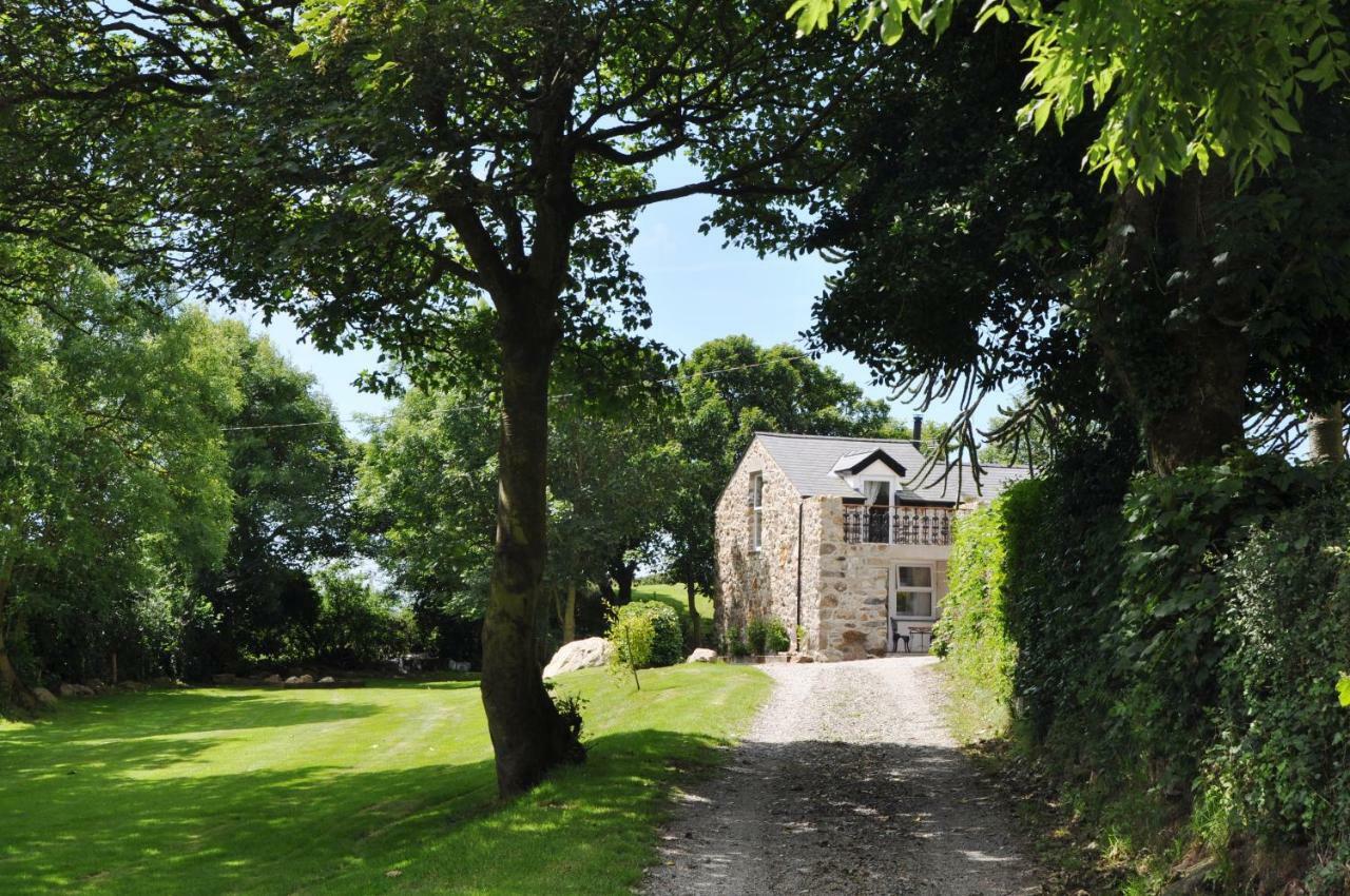 The Barn At Cae Bach Villa Gwalchmai Bagian luar foto
